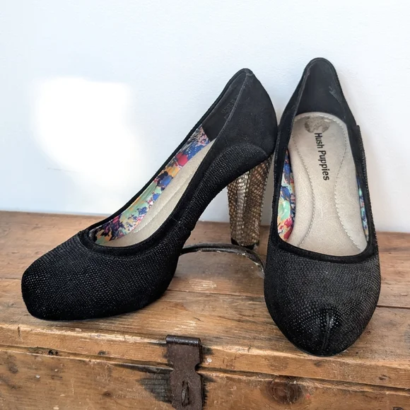 Hush Puppies Black Sparkle Gold Scale Block Heels Shoes~ Size 7.5 - Picture 2 of 7